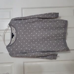 Womens sweater size small Basic editions